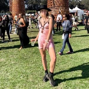 Meet your Posher, Lilly